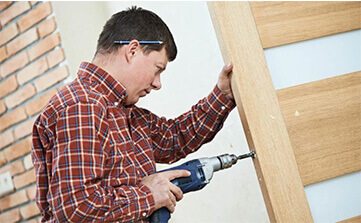 COMMERCIAL DOOR REPAIR